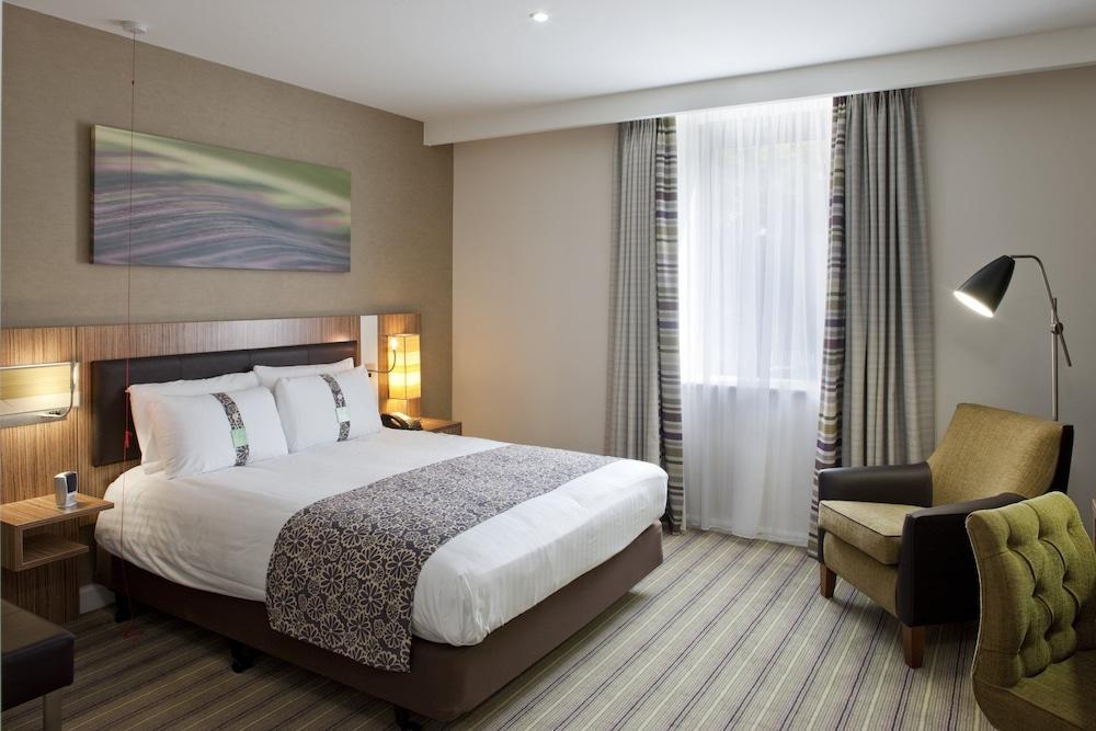 Holiday Inn Stevenage By Ihg Exterior foto